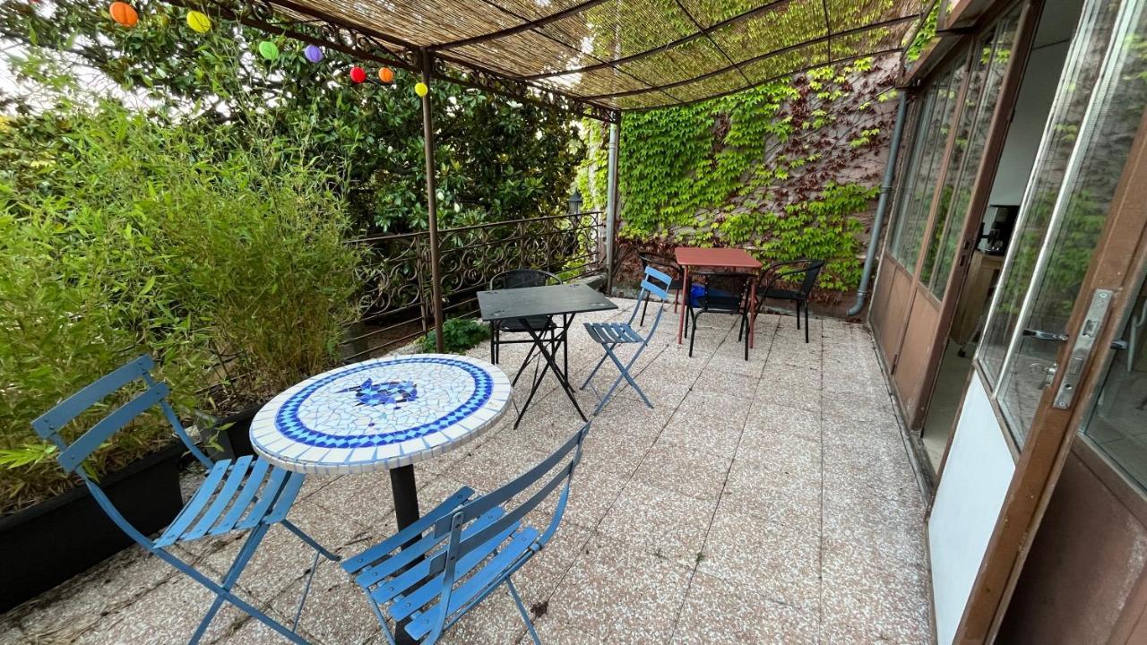Chambre Tropicale Au Domaine De L'Aven Villeneuve-Minervois Bagian luar foto